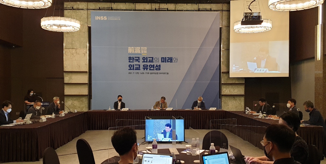 한국 외교의 미래와 외교 유연성